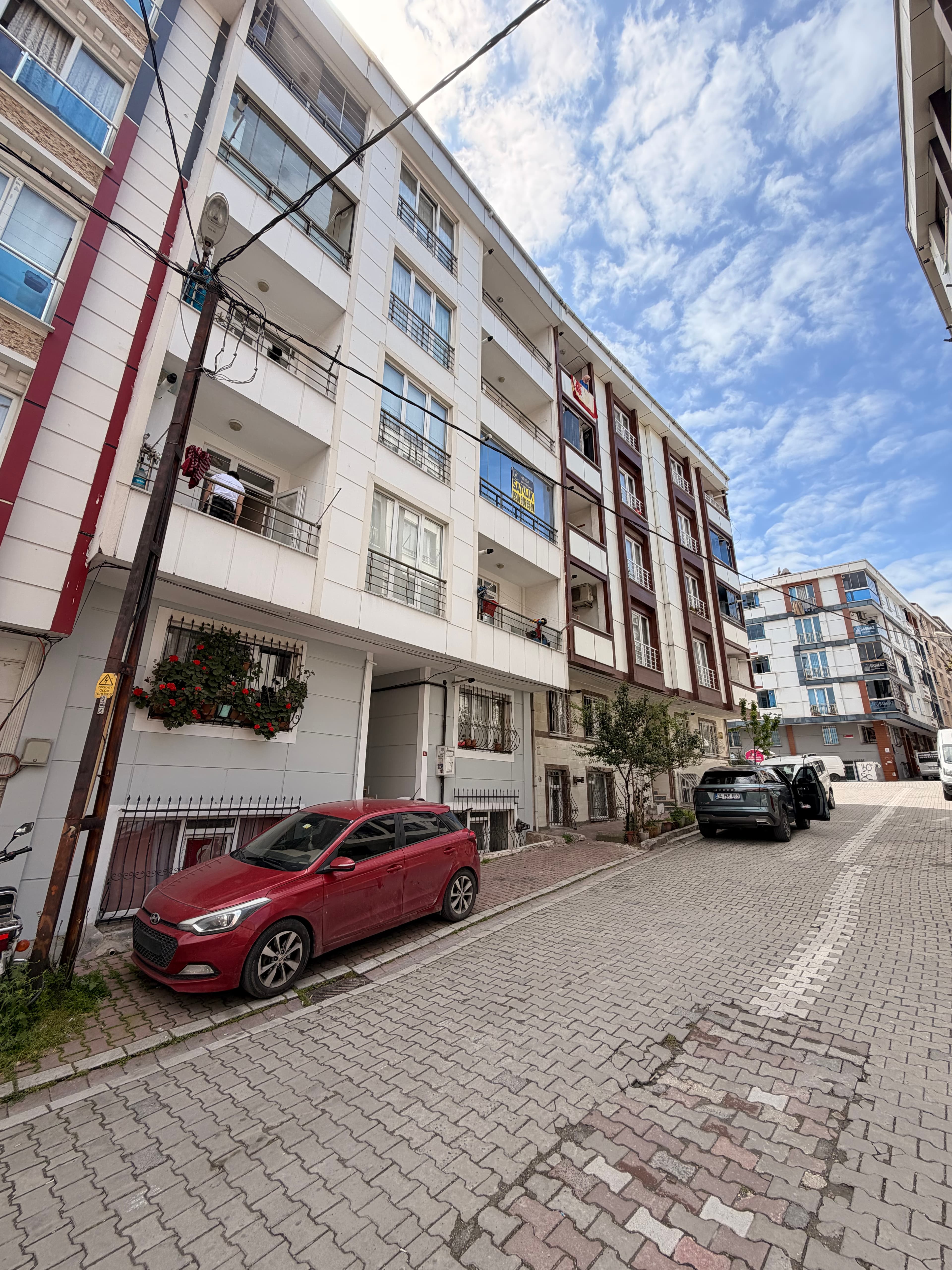 Esenyurt Yenikent Mahallesi'nde 1+1 Daire